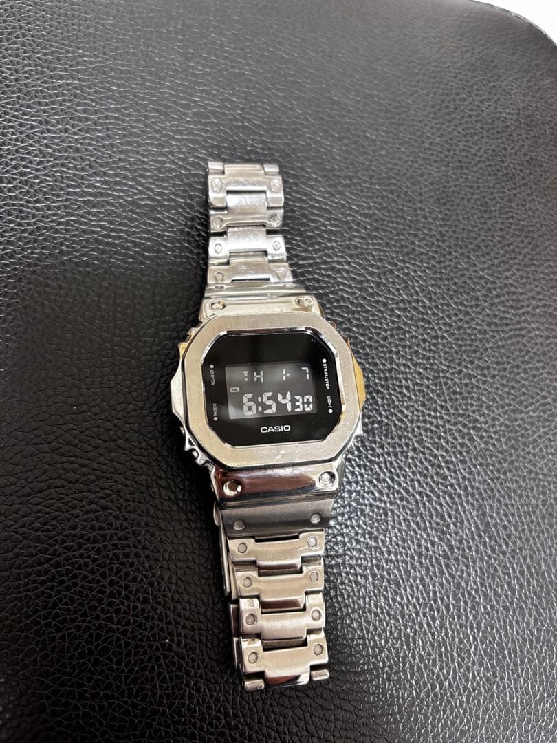 G-SHOCK DW-5600SKEカスタム（メタルベゼル・メタルバンド）