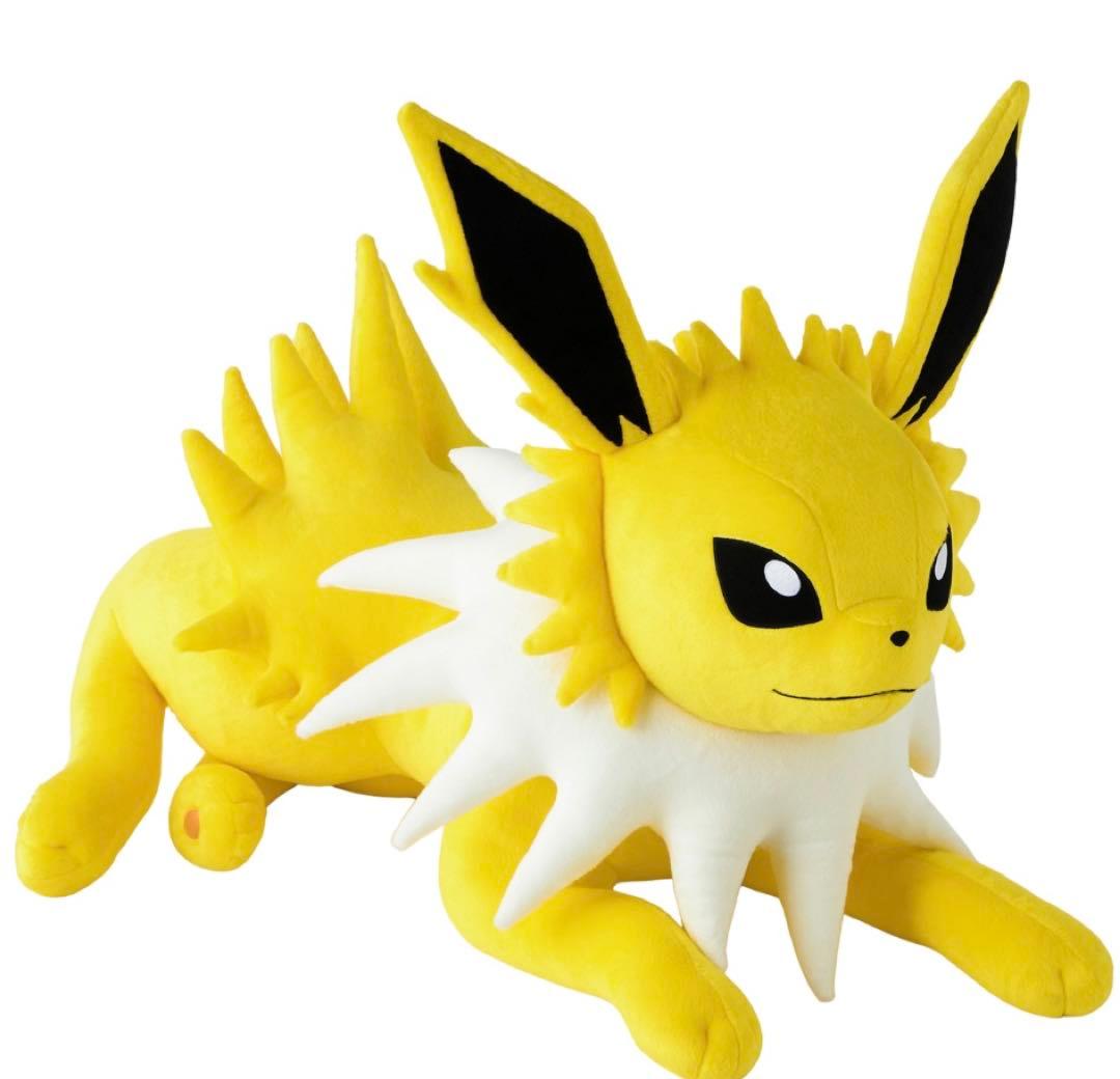 等身大　サンダース　寝そべり