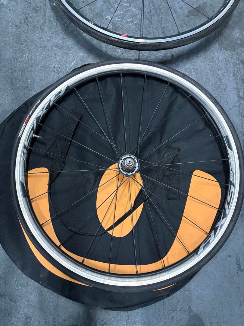 SPECIALIZED ロードバイク ブラック　フルカーボン