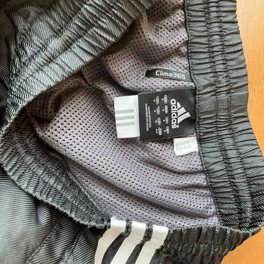 アデダス　adidasジャージ上下セット　メンズ