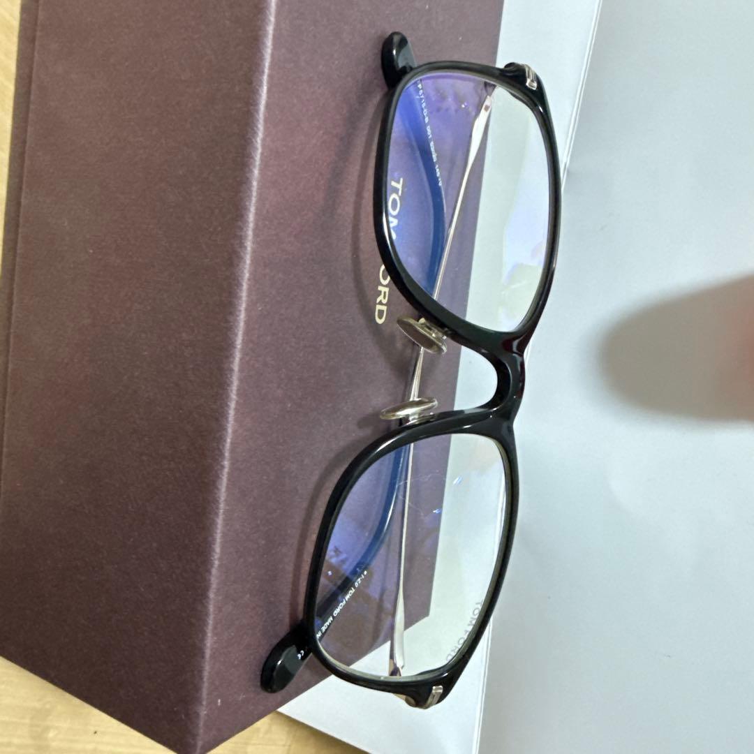 トムフォード メガネ
