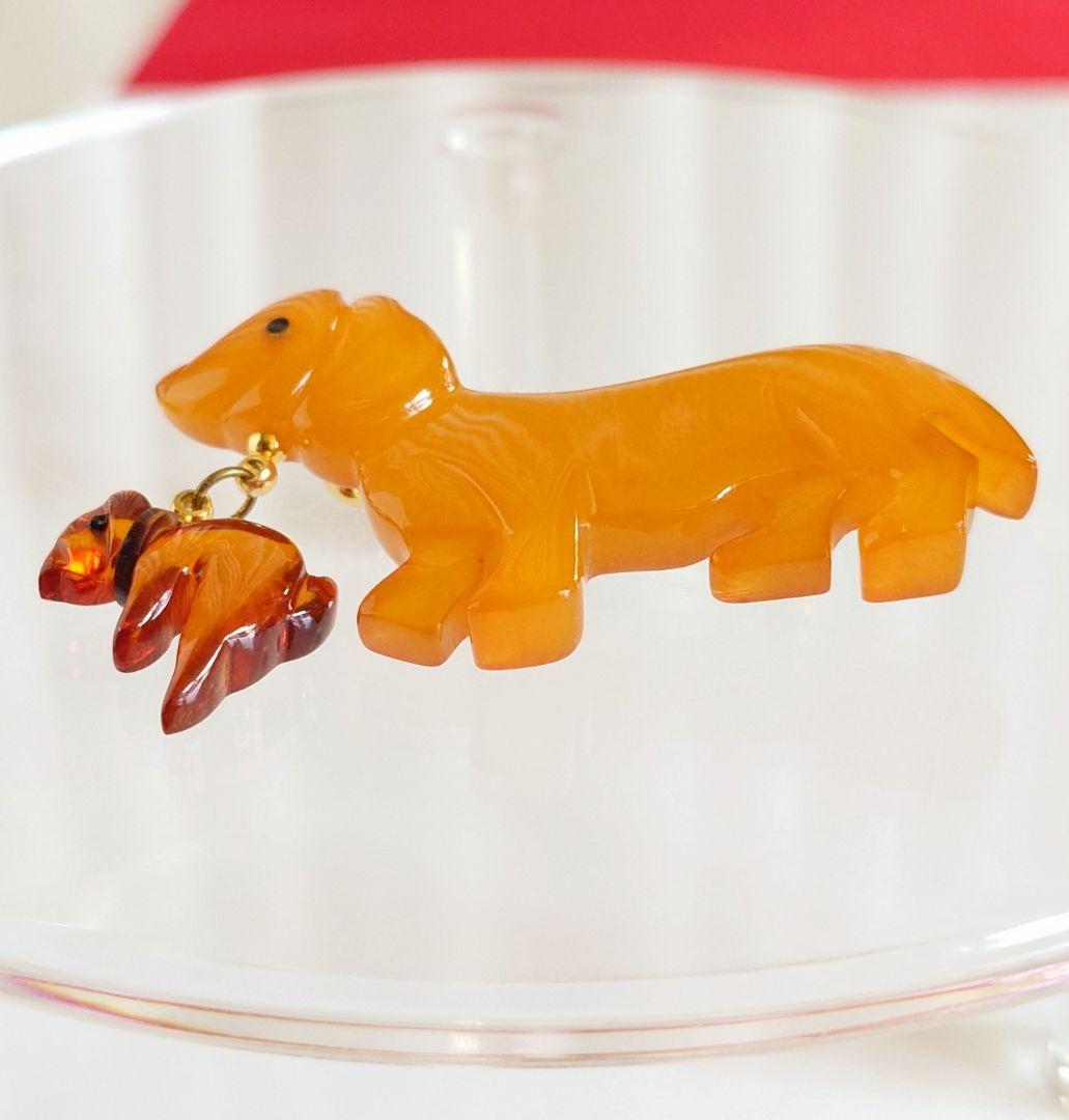 ヴィンテージ ブローチ バルト海琥珀 アンバー2種 ダックスフンド 親子 E49