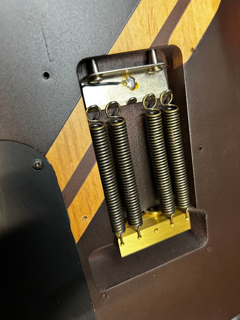 washburn mij N4!nuno氏の最新N4を塗装で再現！早い者勝ち！