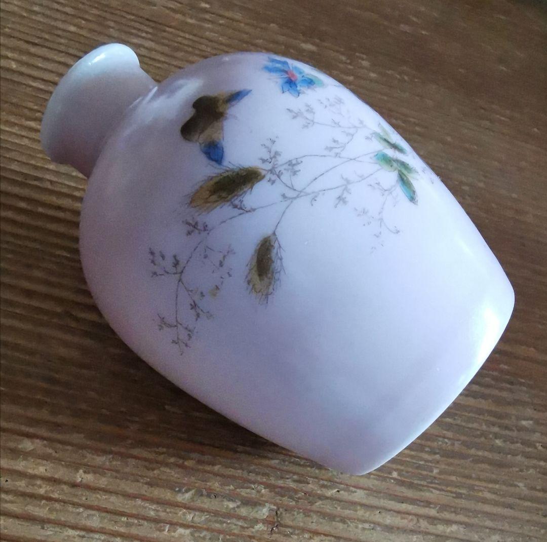 追加参照画像☘アンティーク 手描き山野草 ペールピンク 化粧水・オイル陶器ボトル