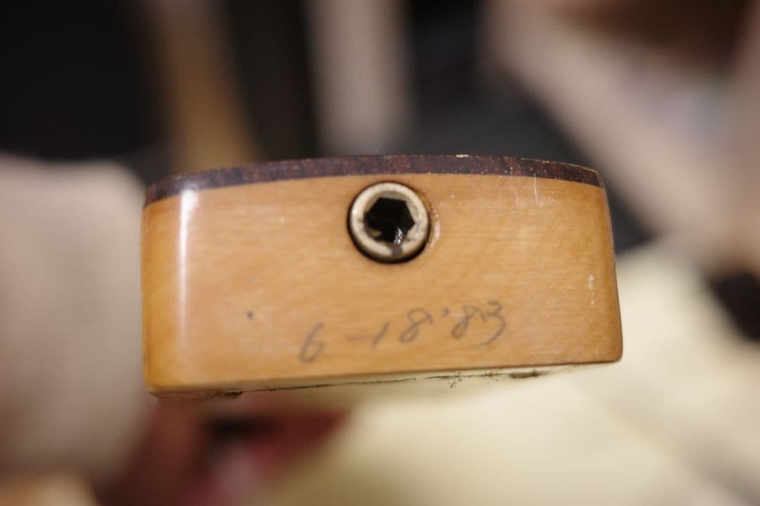 JVシリアル 1983年Squieテレキャスター