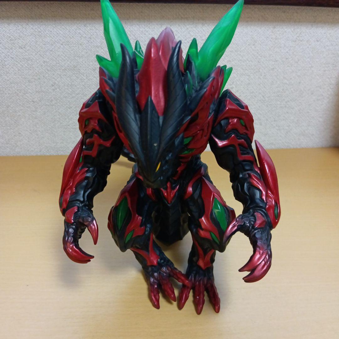 アークベリアル　ウルトラ怪獣 #DX　ライブサイン付き