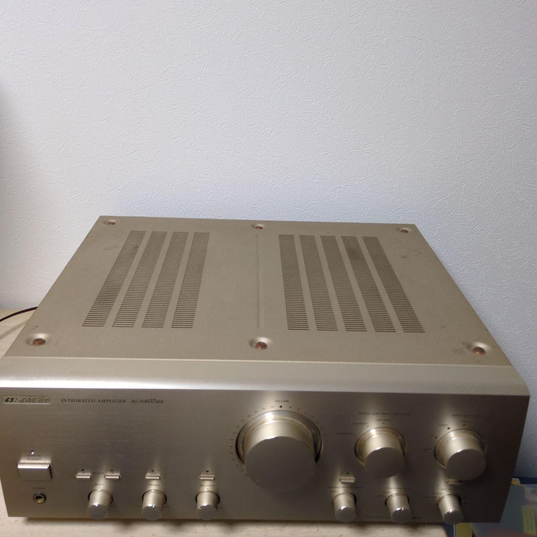 SANSUI サンスイAVアンプ AU-α607MR 使用には少々工夫が必要です