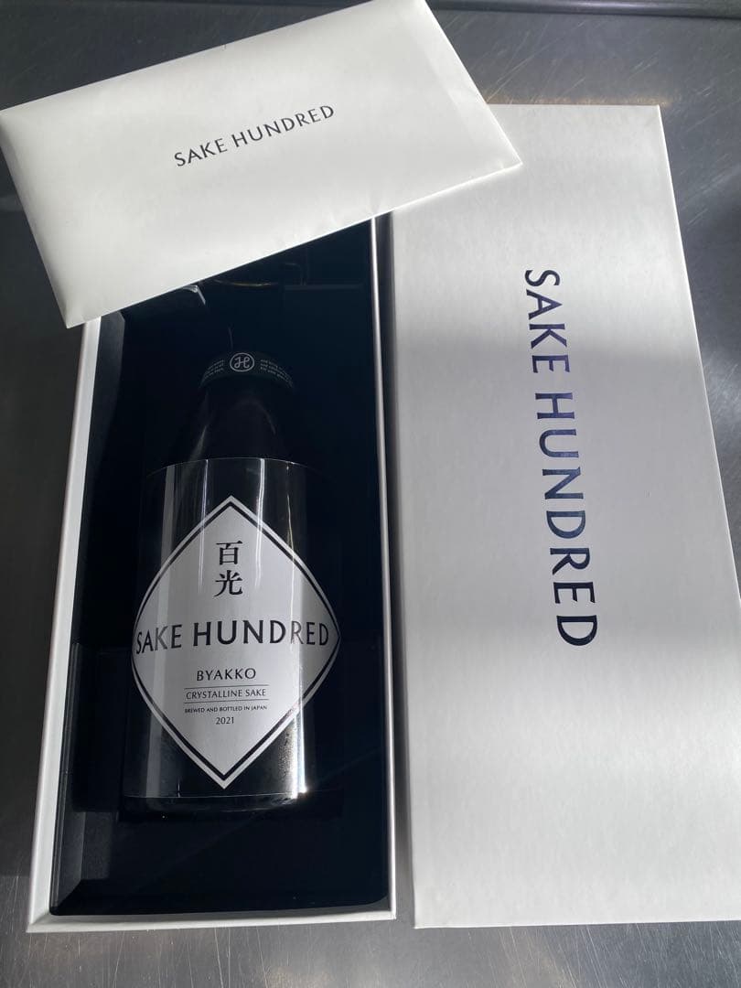 SAKE HUNDRED BYAKKO 日本酒 720ml