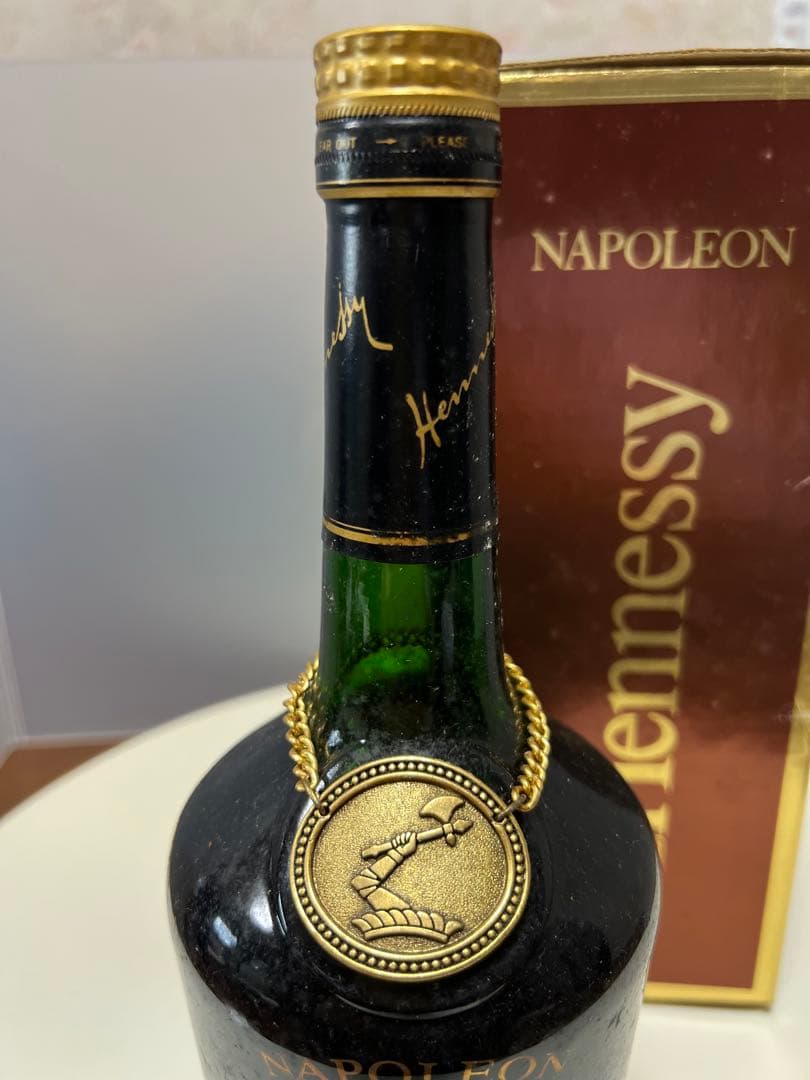 【未開封】ヘネシー Hennessy ナポレオン ブランデー コニャック【古酒】
