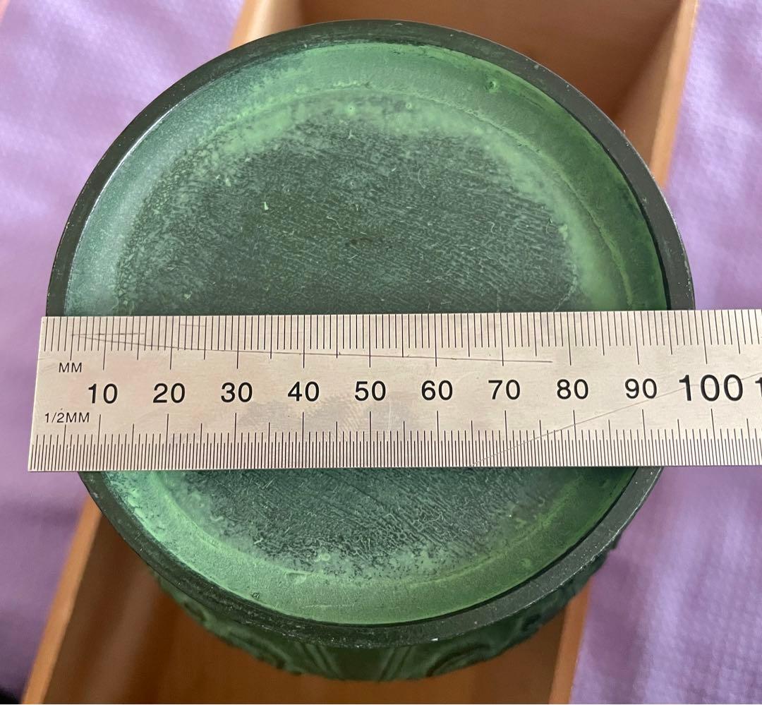 耳付き花瓶　万葉型　青銅釉　　菊花唐草地紋