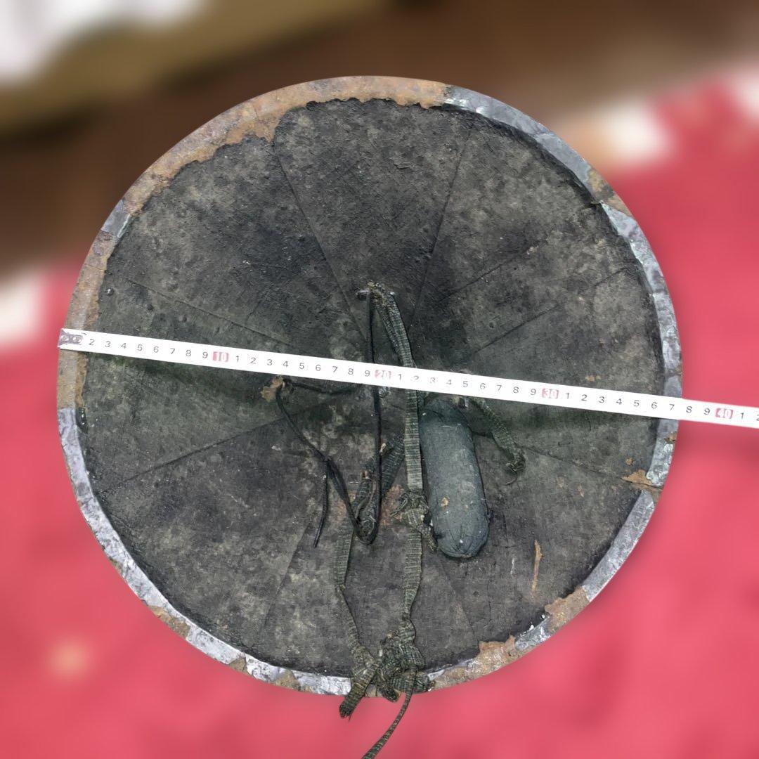 八枚　鐵漆塗八枚張陣笠