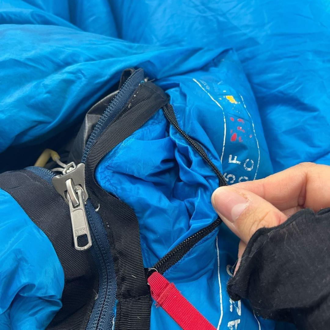 名作シュラフ THE NORTH FACE Blue Kazoo 700 Pro