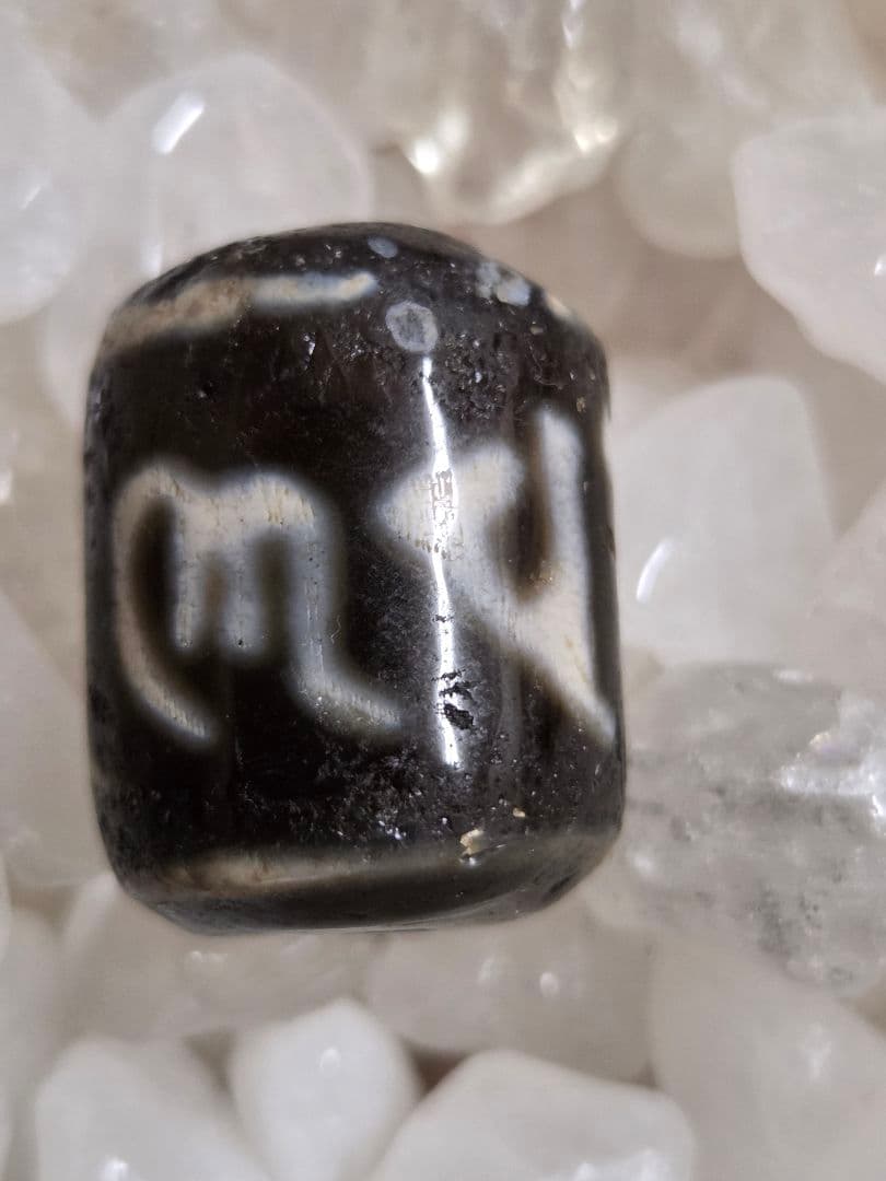 890 天珠　六字真言天珠　梵字　太極天珠　dzibeads　2個セット！