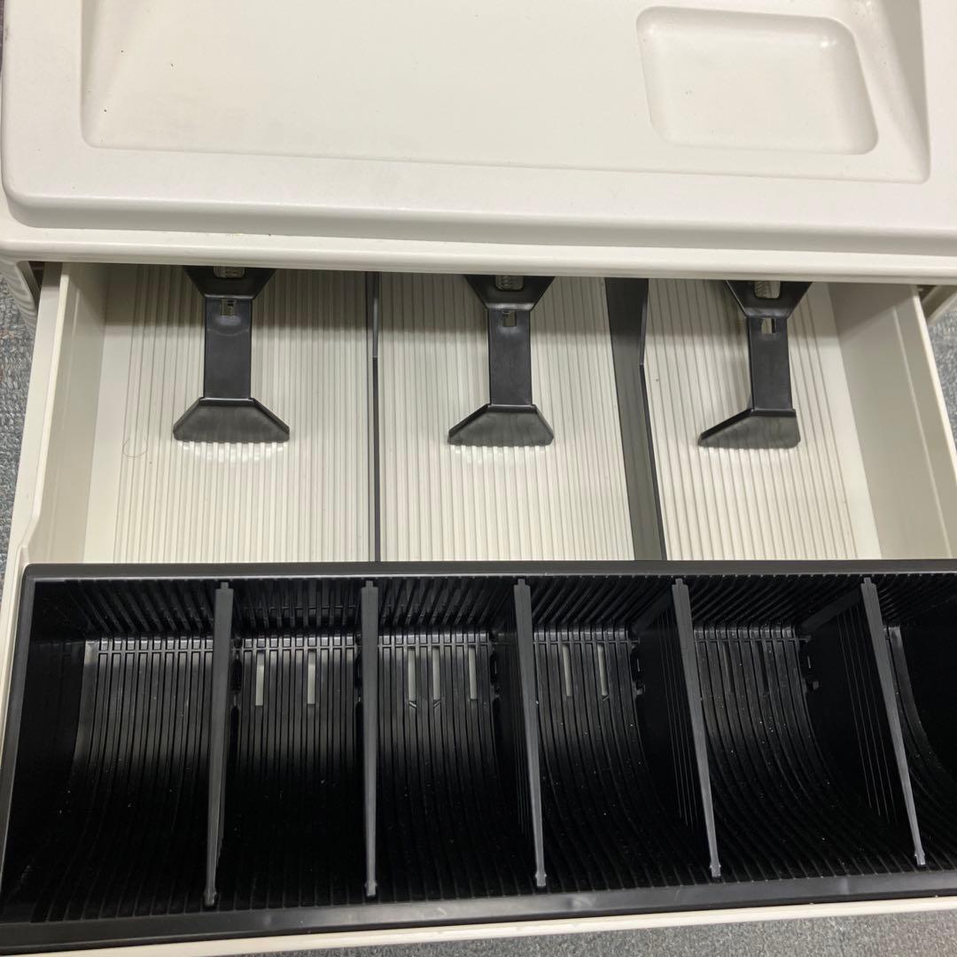 中古シャープ 電子レジスタ ー8部門XE-A147-W ホワイト