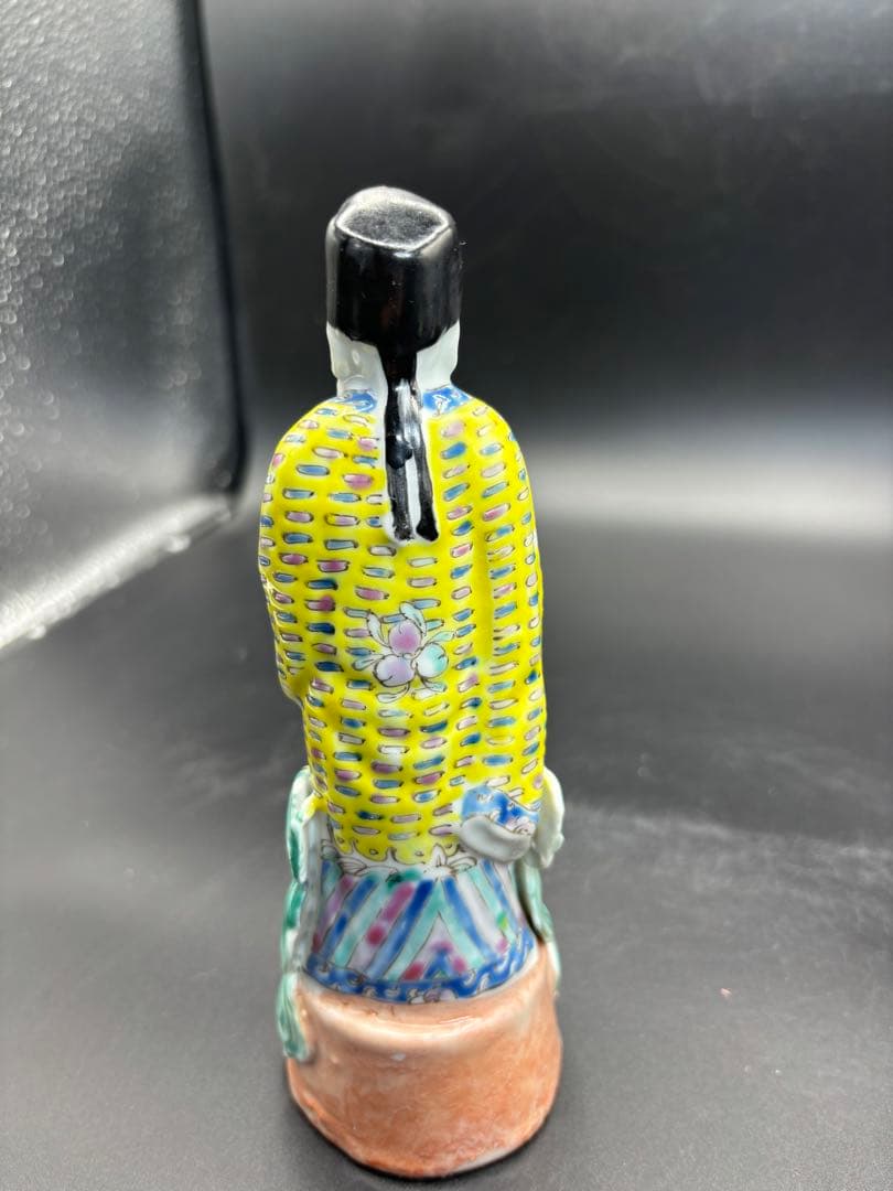 中国美術 古玩 色絵陶人形 陶器人形 高さ約18cm 置物 オブジェ 古董品