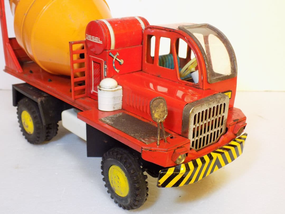 野村トーイ　ブリキ【ミキサー車】 フリクション