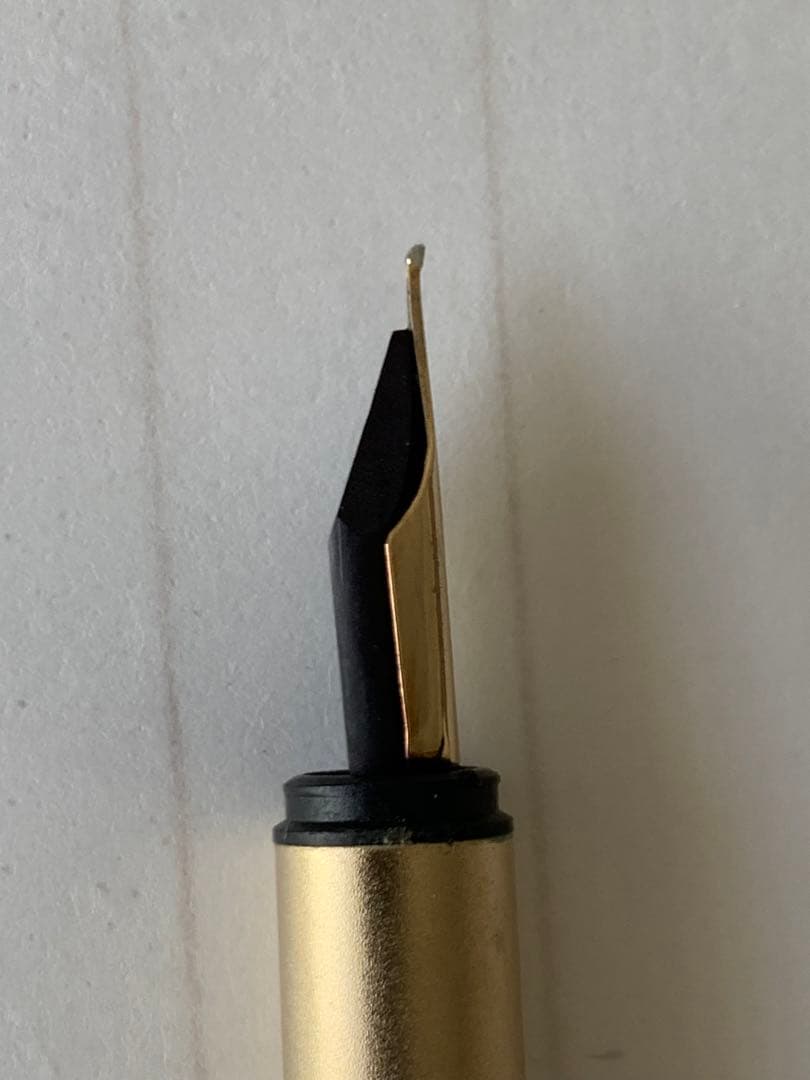 Montblanc（モンブラン） Noblesse ゴールド 万年筆 14K