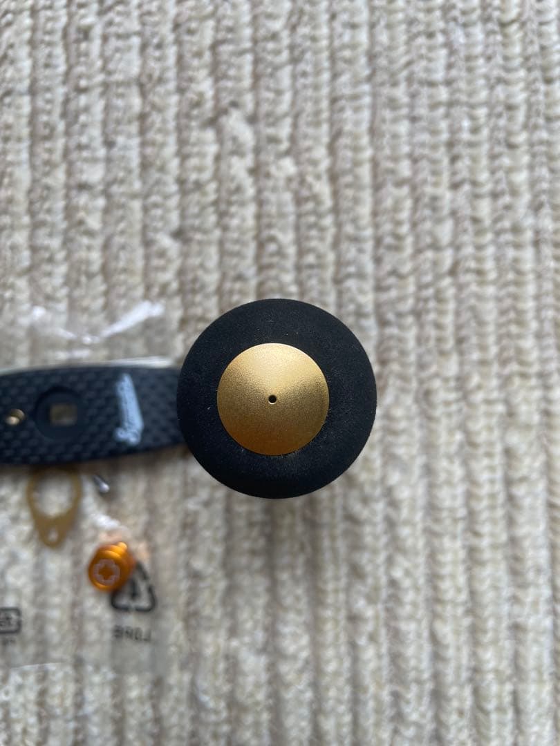 スタジオコンポジット　カーボンハンドル　105ミリ　シマノ左