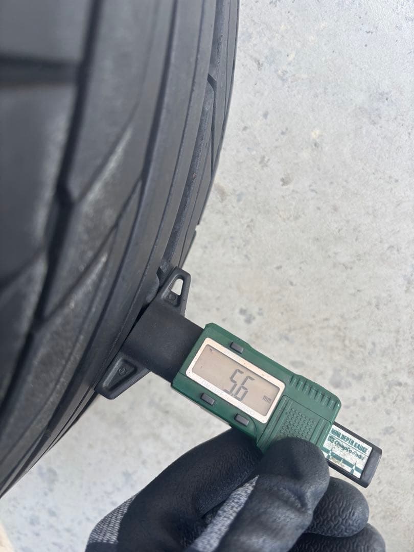 TRD タイヤ4本18x7.5 5H +48PCD100