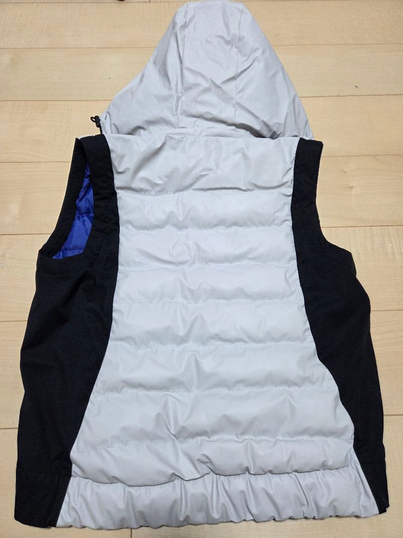 マンシングウェア　防風ベスト+スカート　セットアップ