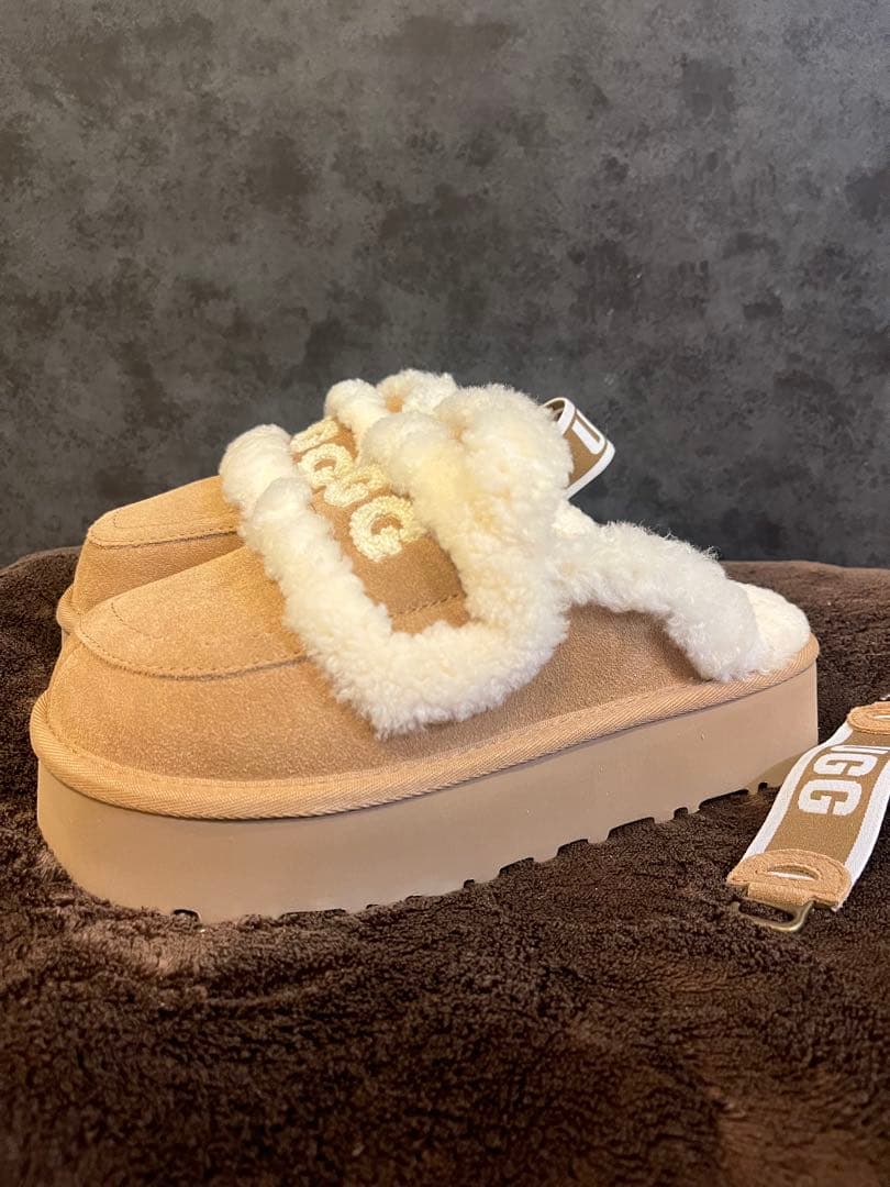 UGG アグ ブラウン 厚底サボサンダル 24CM