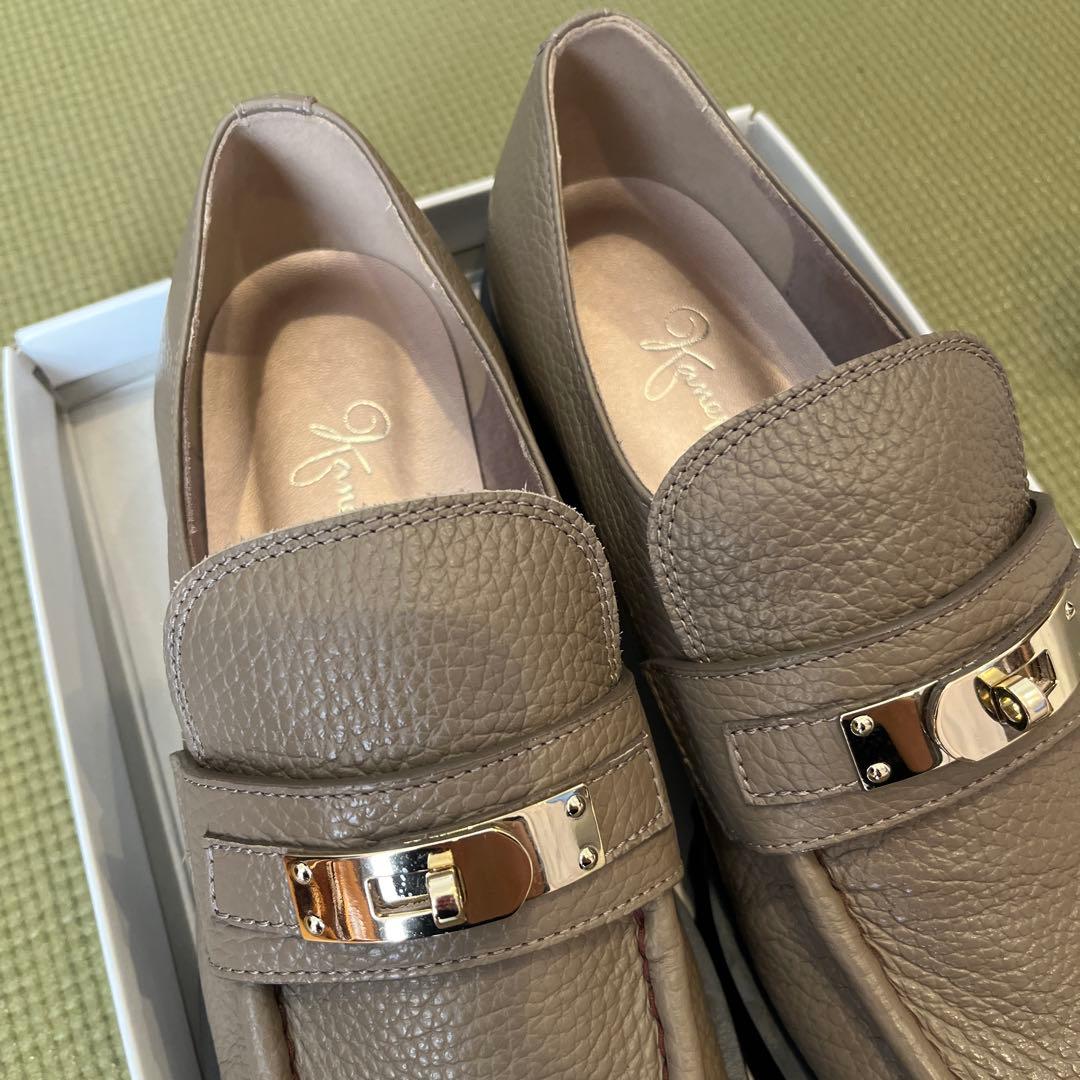 銀座かねまつ ベージュ レザー ローファー