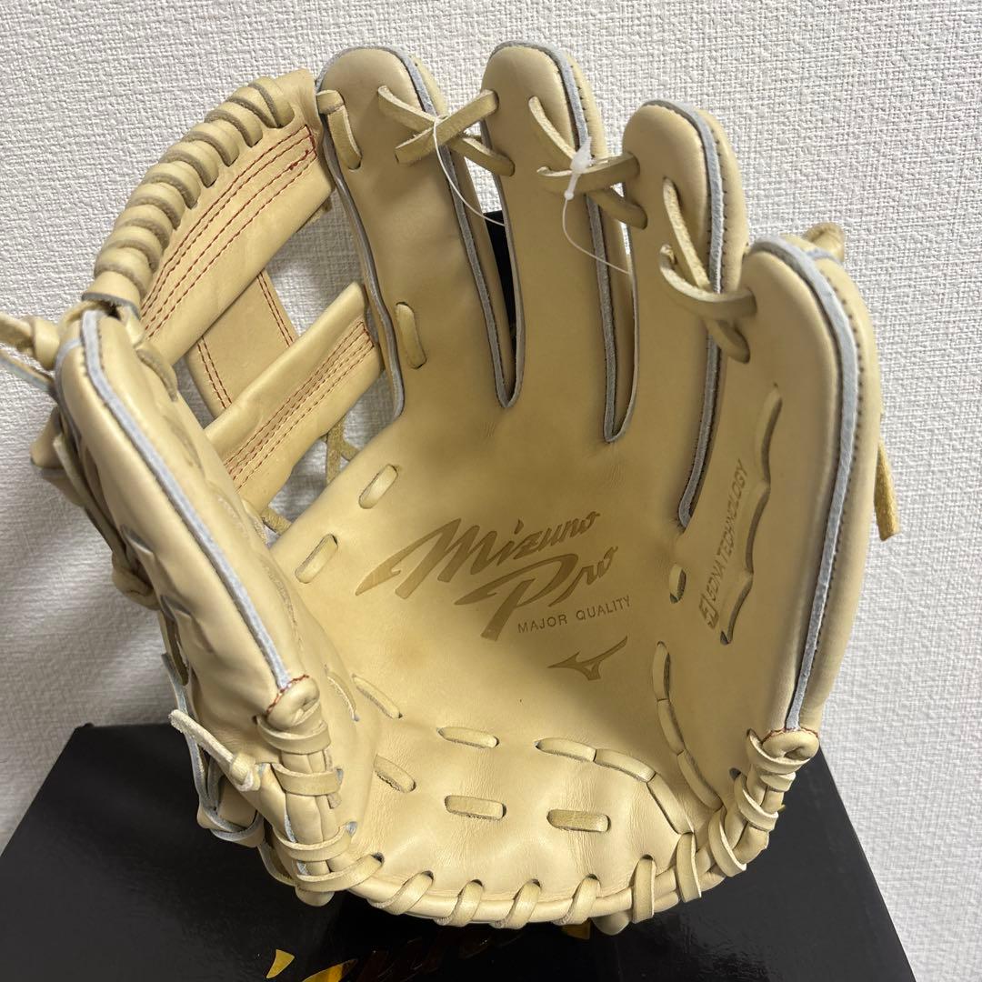 ミズノプロ　硬式用　内野　グラブ　グローブ　定価66,000円　5DNA