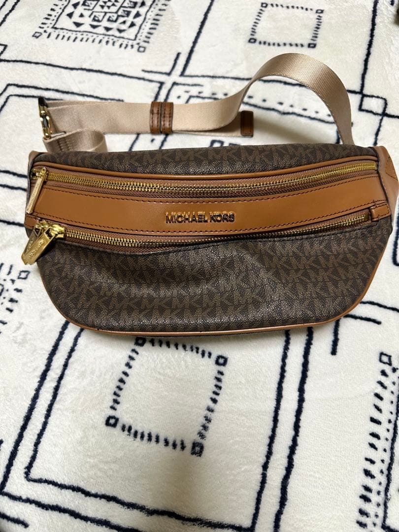 MICHAEL KORS ボディバッグ・ウエストポーチ ブラウン
