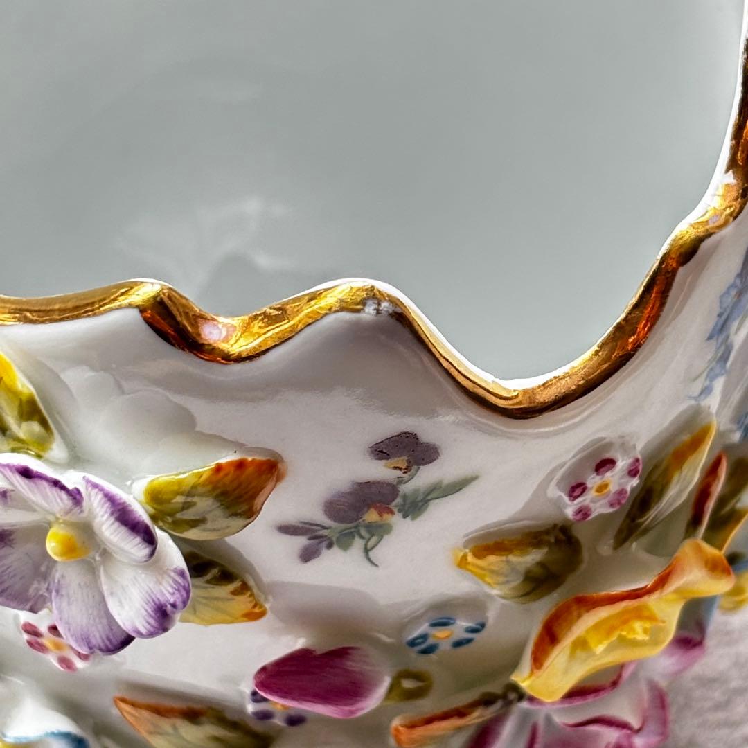 ドイツ ドレスデン風 陶器 花装飾 卵型 花器 金彩 脚付き ヴィンテージ