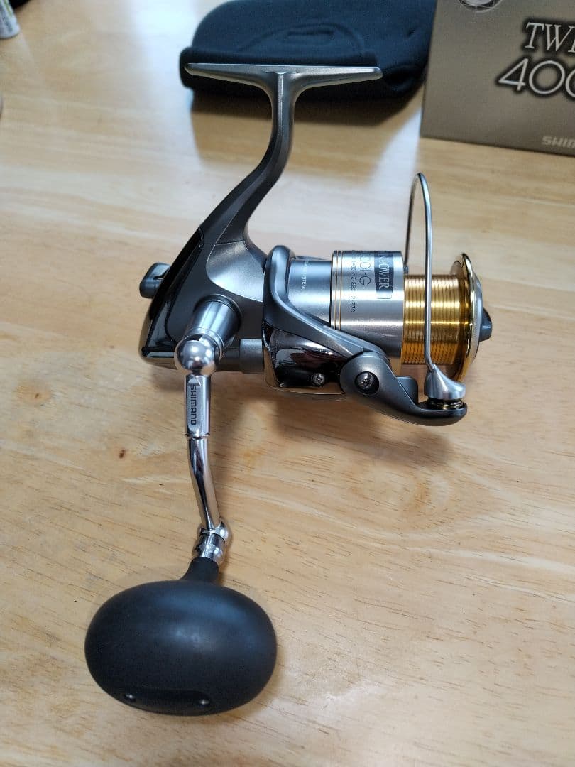 シマノ 02ツインパワー 4000HG