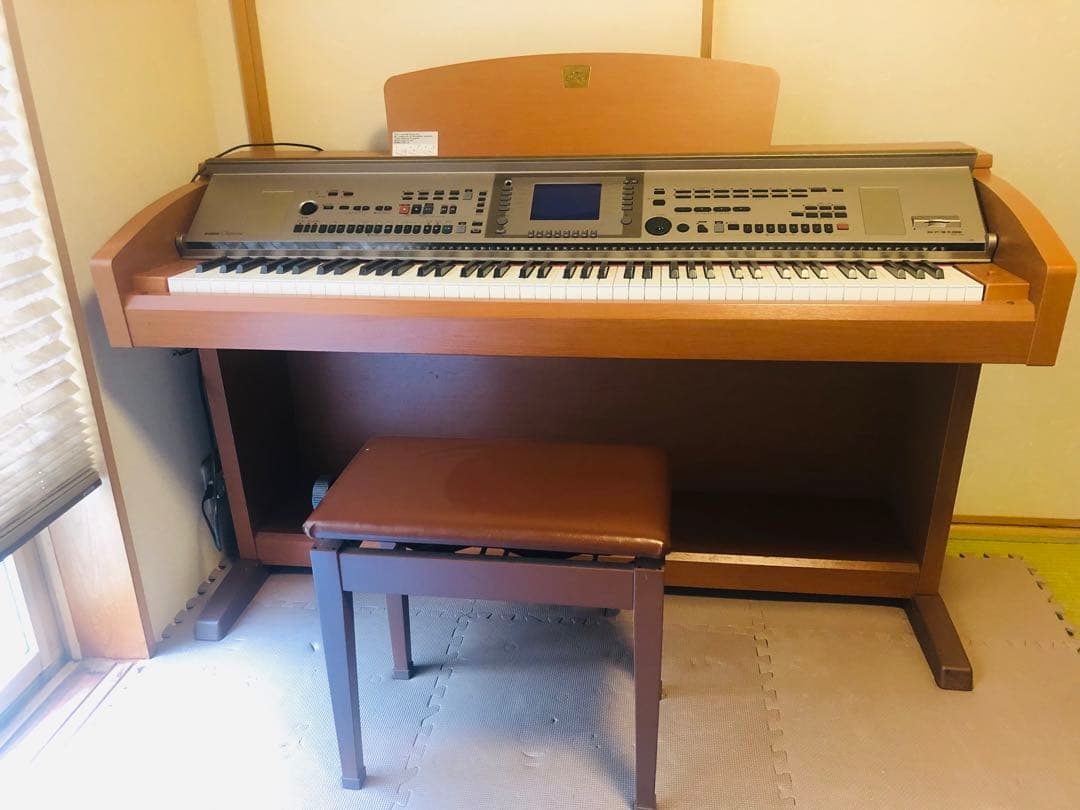 クラビノーバCVP-303C椅子付（引取希望）