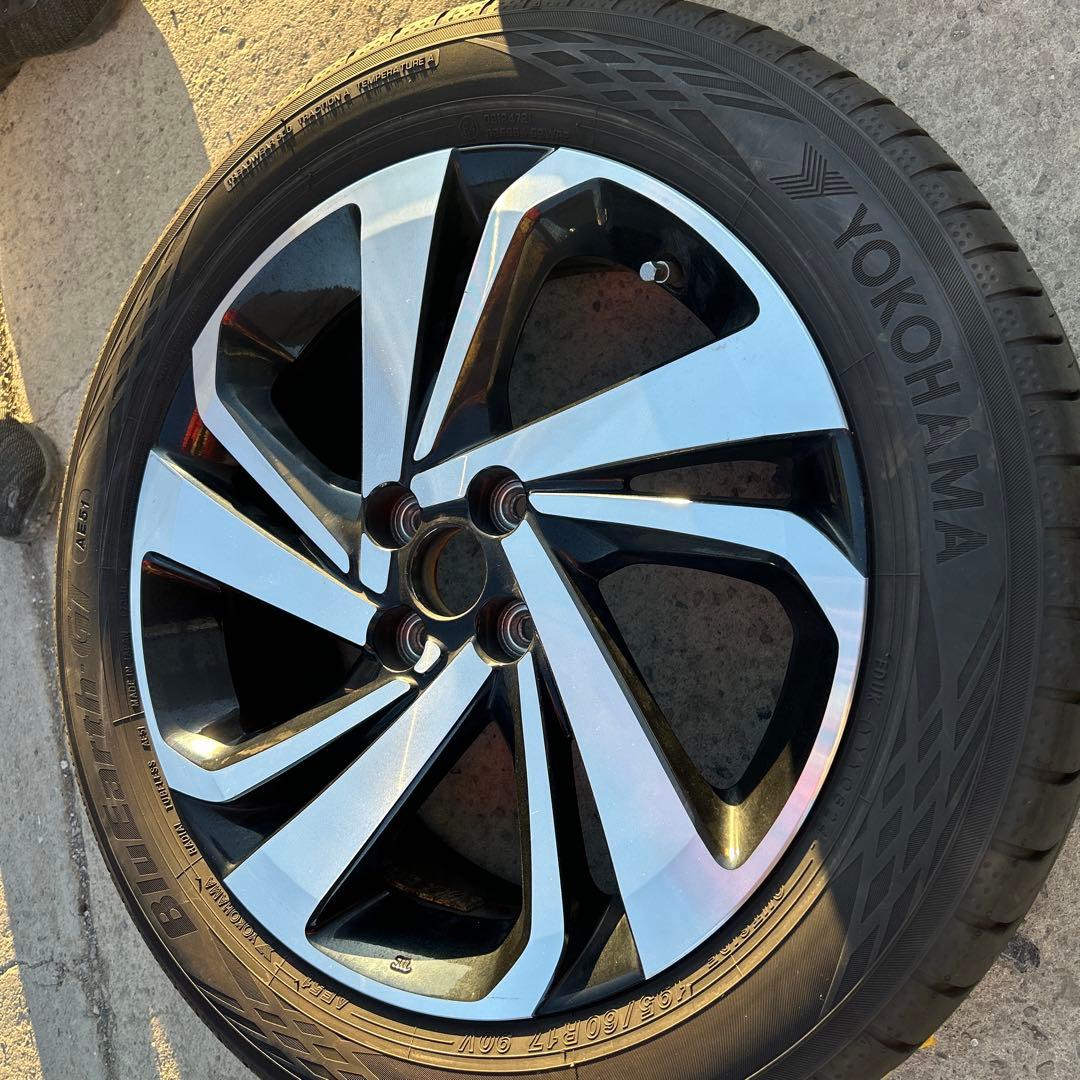 ライズ　195/60R17 タイヤ付ホイール　1本　ジャンク品