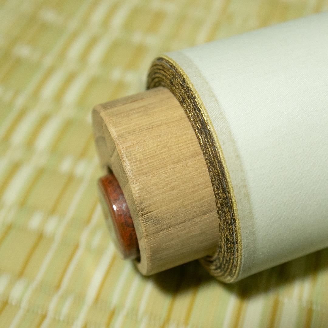 掛軸-1701　富士来寶上駒　高級西陣織　安江政敏原画　太巻　二重箱