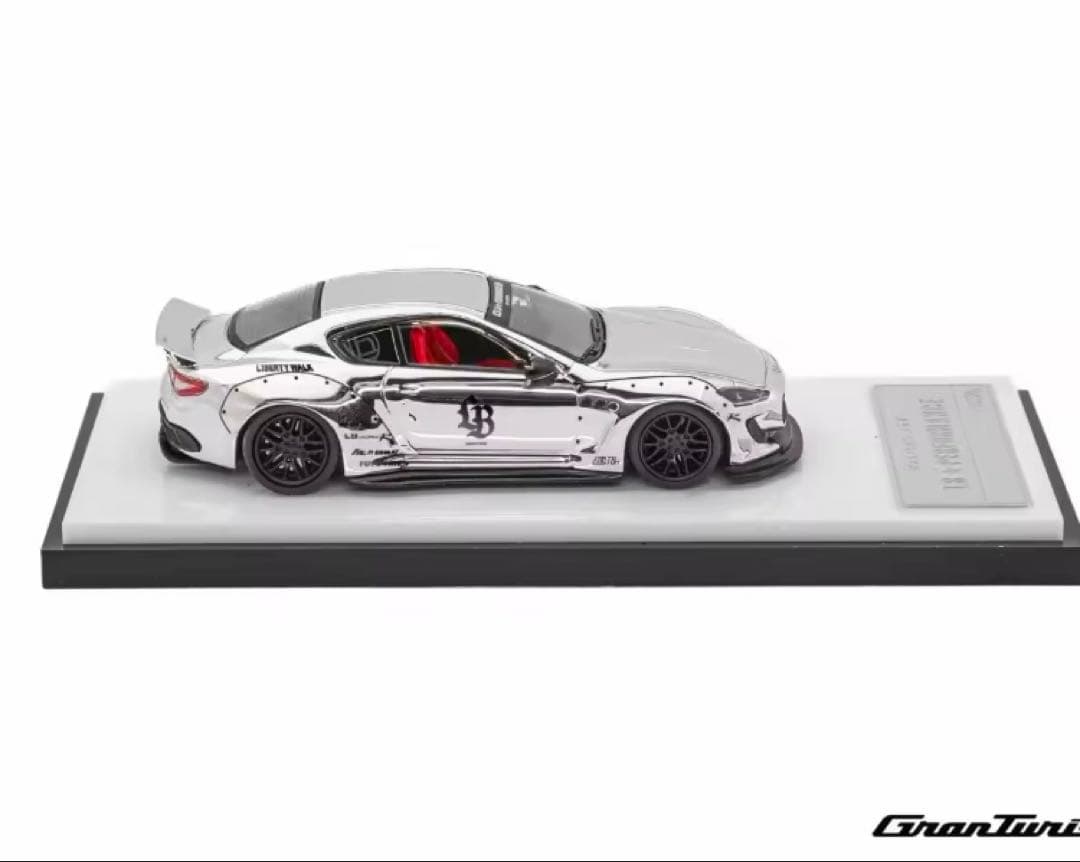 マセラティグラントゥーリズLBWK LB★PERFORMANCE