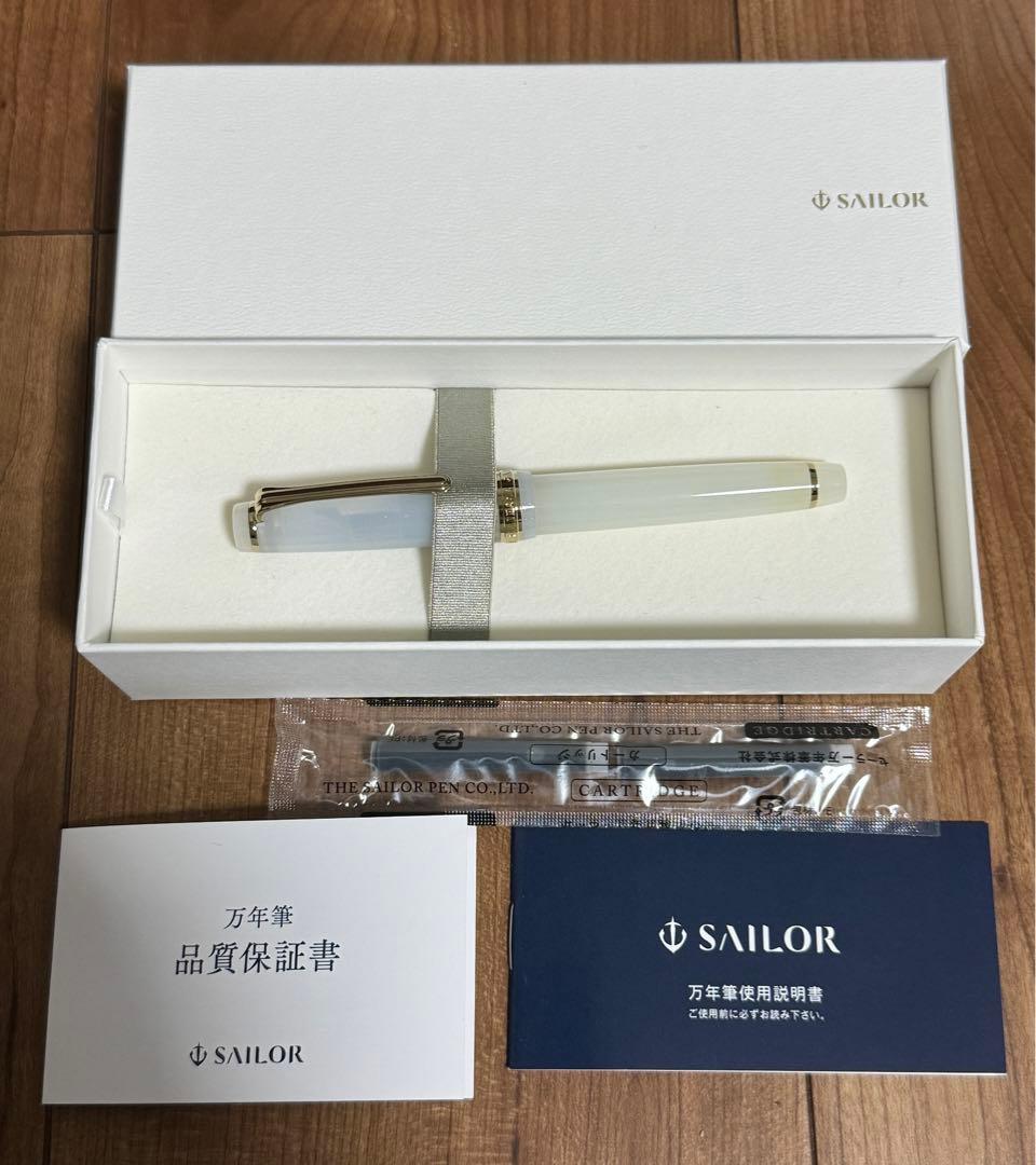 字幅F Nonble 空の万年筆 うらら