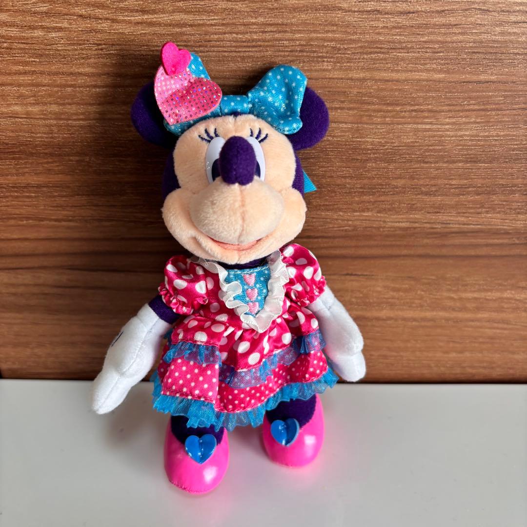 ミニーのファンダーランドぬいぐるみバッジ 2024