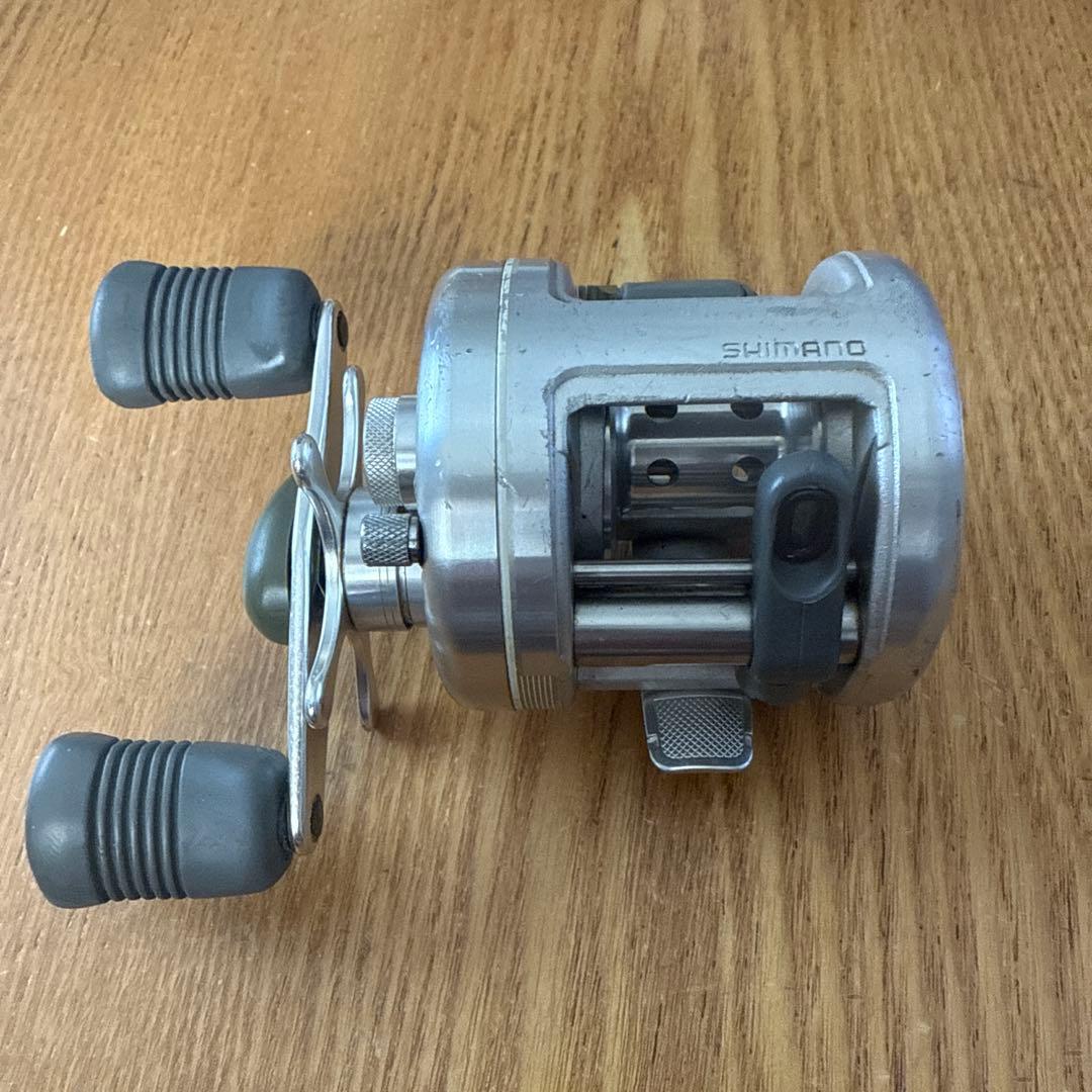 SHIMANO カルカッタ100