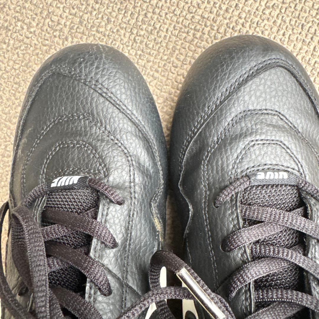 Nike ブラック スパイクシューズ