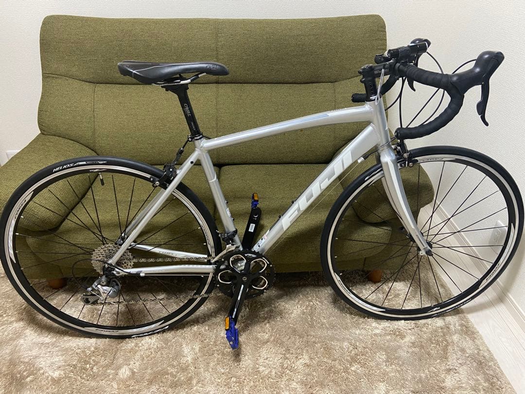 【美品】【福岡直接引き渡し希望】FUJI ロードバイク　自転車