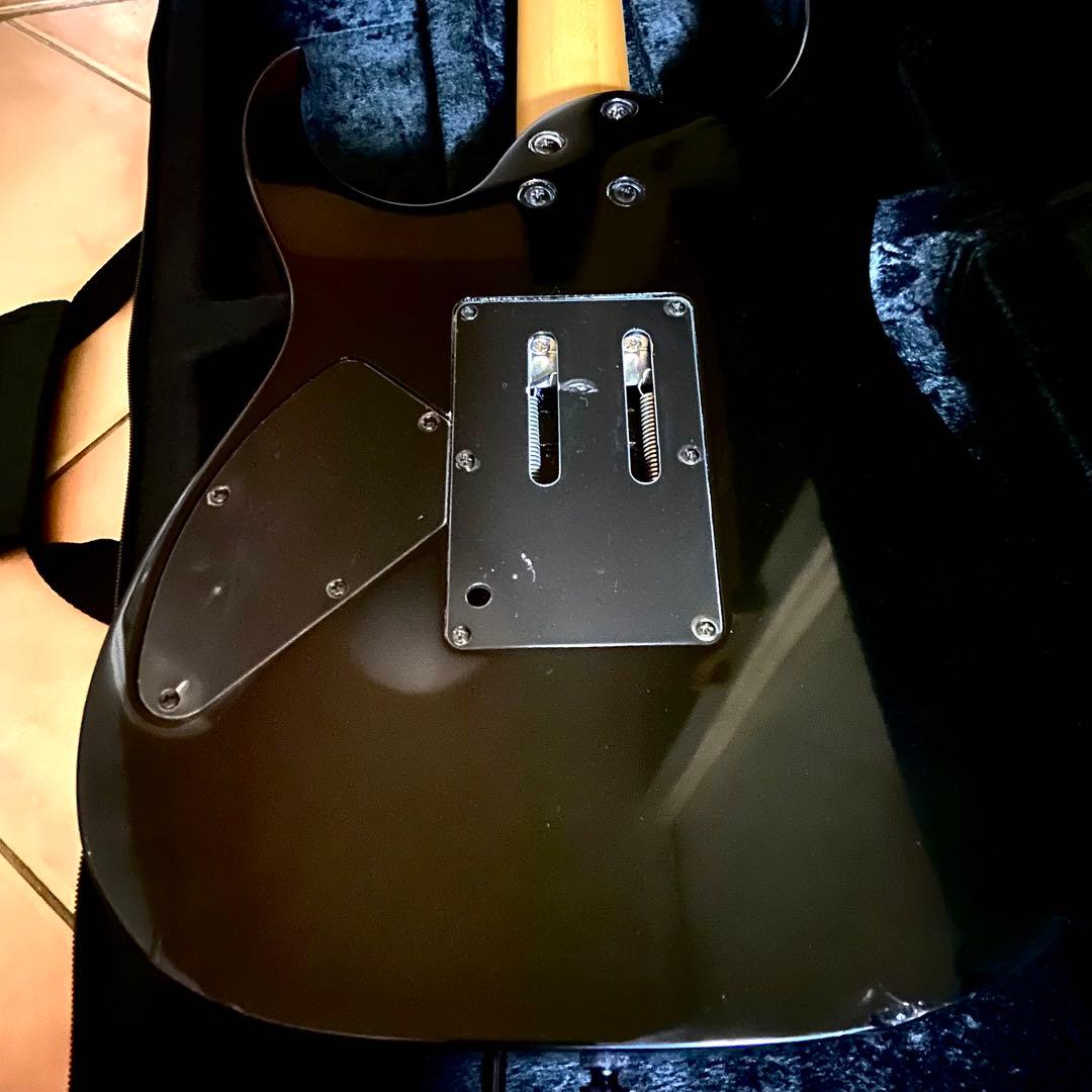 Ibanez アイバニーズ RG370DX ブラック 使用頻度少 送料無料❗️