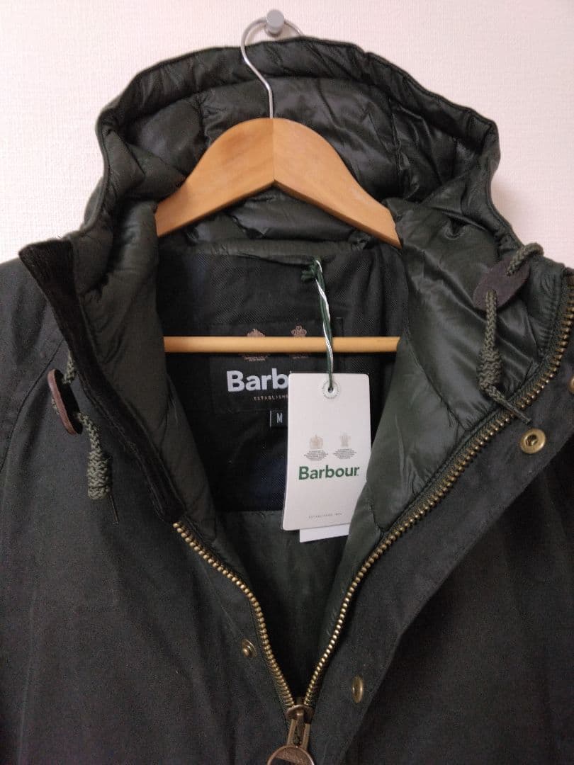 セール！【新品】Barbour バブアー　フーデッドビューフォート　ワックス
