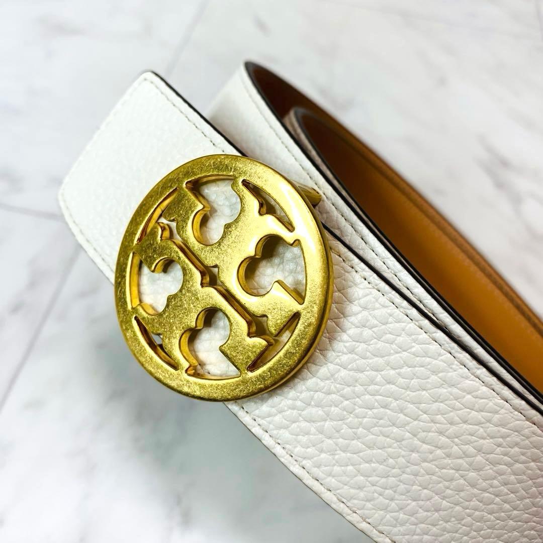 新品✨タグ付　TORY BURCH トリーバーチ　ロゴバックル　ベルト　ホワイト