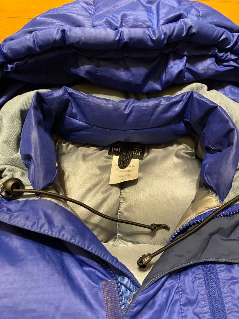 週末限定　希少なXSサイズ　パタゴニア ダウンパーカ　ダークブルー　フィッツロイ