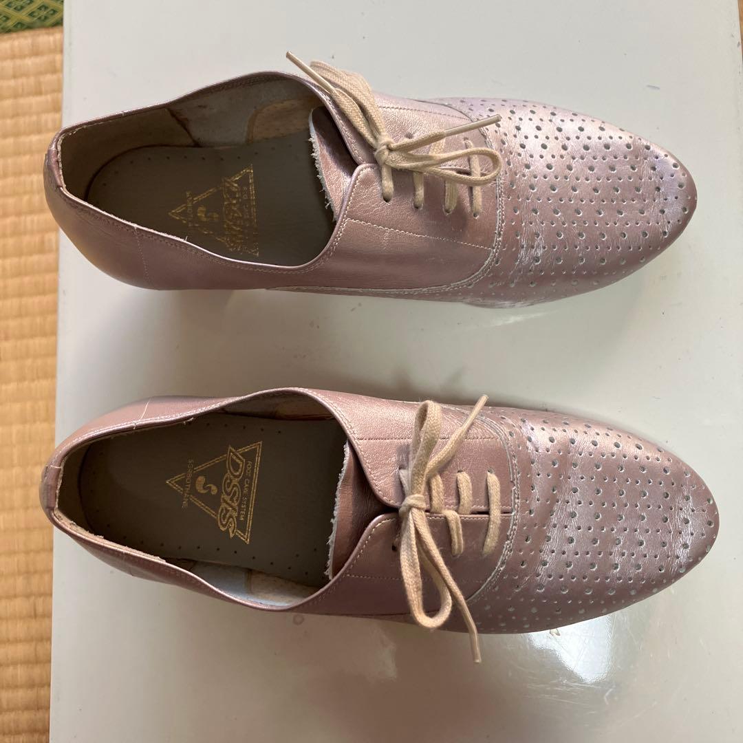 レディースChacottのダンスシューズ　23.5cm