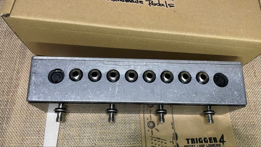 Studio Day Dream TRIGGER4プログラマブルループスイッチャ