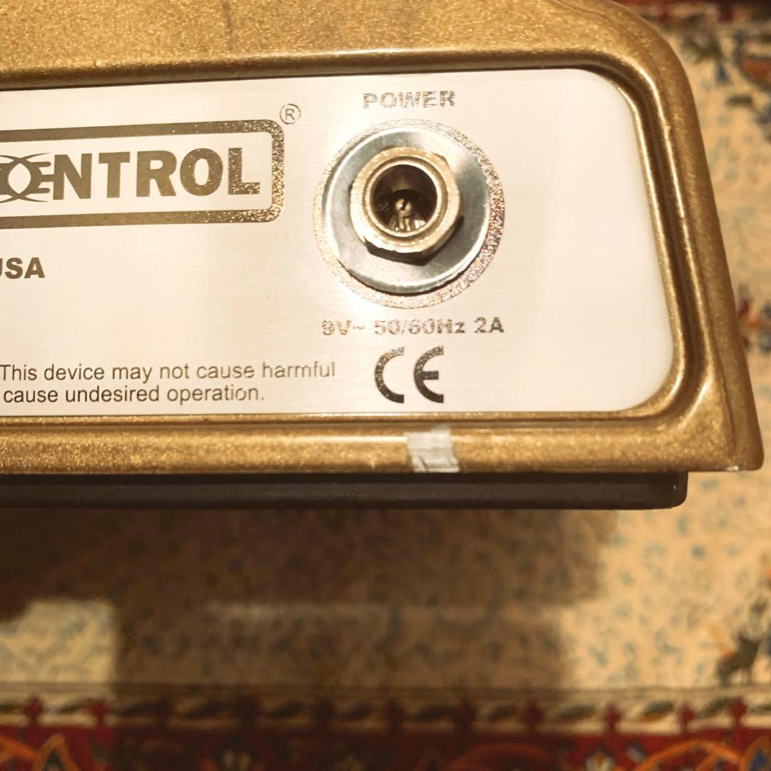 DAMAGE CONTROL Womanizer (デュアル真空管プリアンプ)