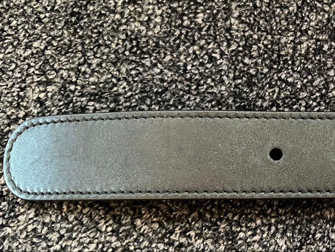 GUCCI ブラックレザー GGマーモント　ロゴ ベルト