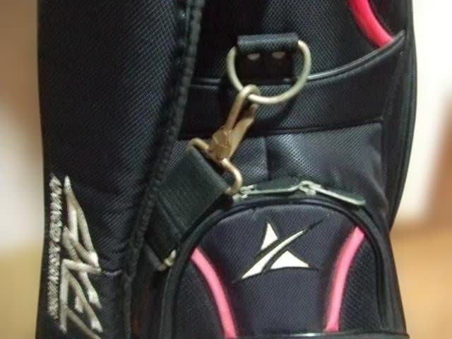 男性初心者用ゴルフセット　１Wデカヘッド　ゴルフバックAXEL付き全１３本