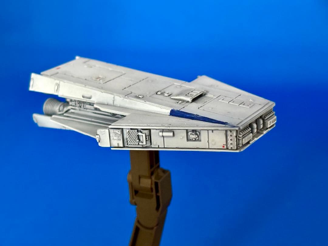 バンダイ スターウォーズ 1/144 ミレニアム・ファルコン ランド(2)完成品