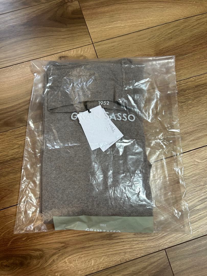 Gran Sasso グランサッソ　タートルネック　ニット　グレージュ　46